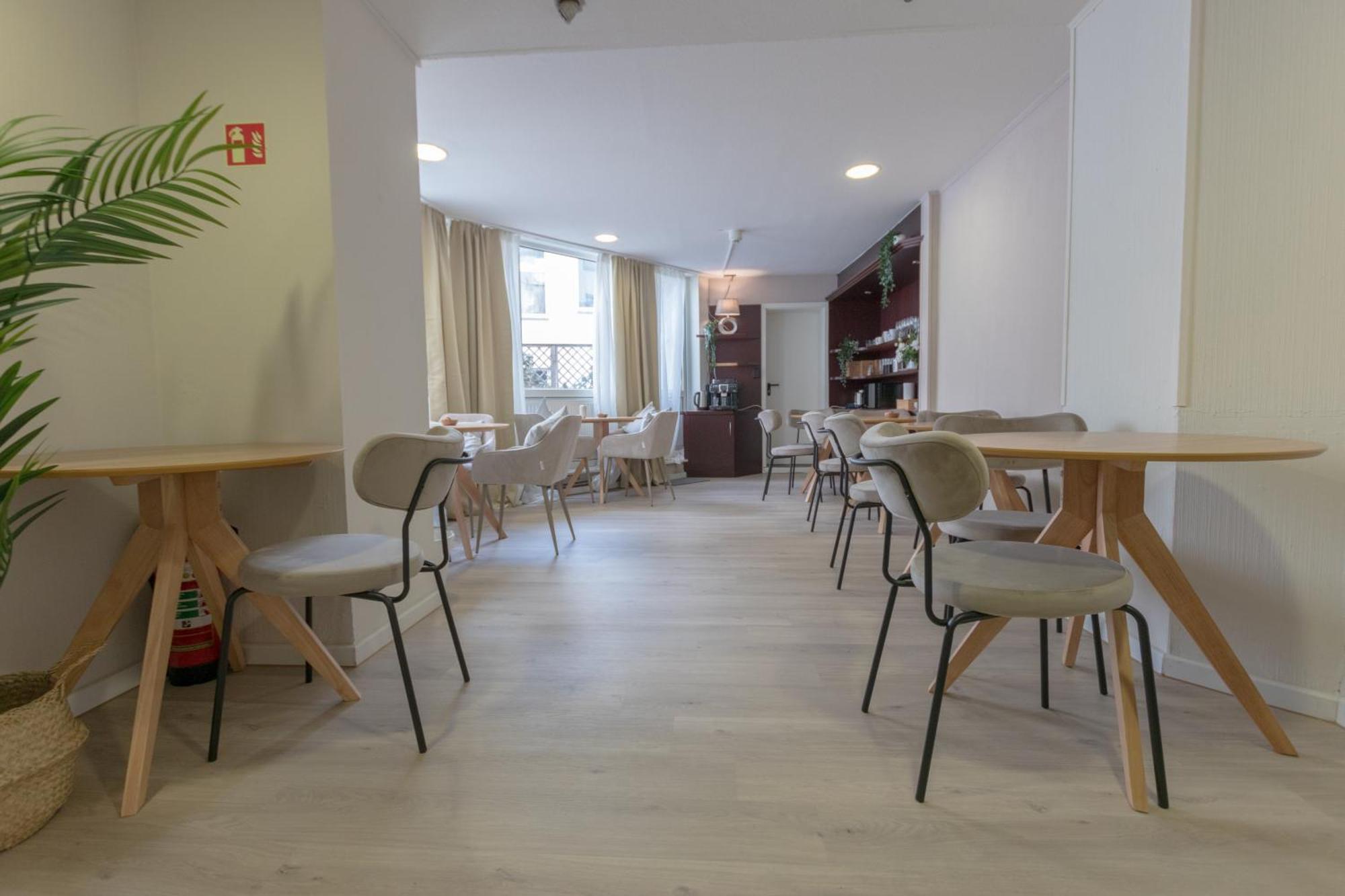 Hotel Doerenkamp Self-Check-In ดุสเซลดอร์ฟ ภายนอก รูปภาพ